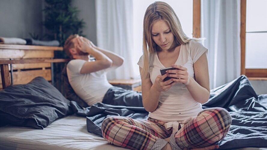 Una investigación de la Universidad de Cambridge analizó la cantidad de relaciones sexuales que tenían las parejas durante las diferentes décadas.. Foto: Getty Images