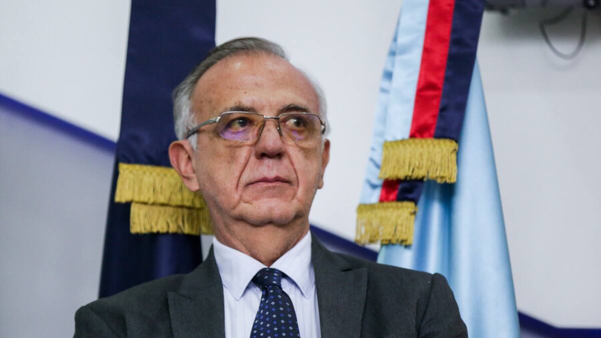 MinDefensa responde en La W sobre tierras, reducción de tropas y disidencias