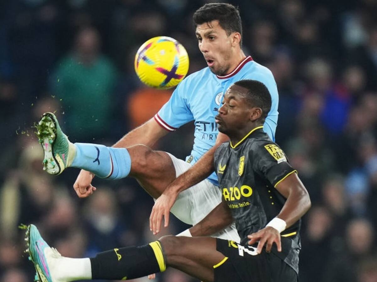 Jhon Durán estuvo presente en la derrota de Aston Villa ante el Manchester City