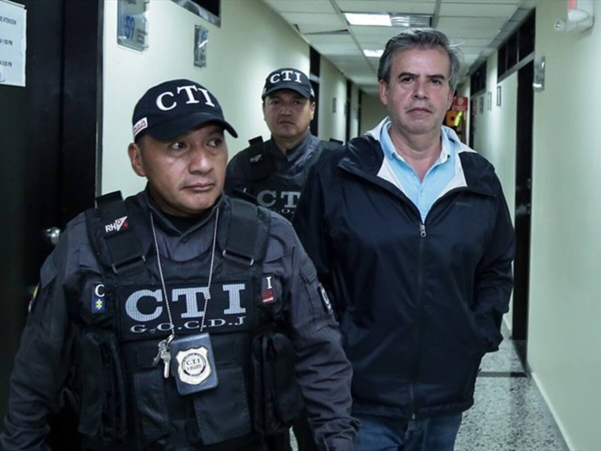 Alex Vernot pedirá su libertad por vencimiento de términos