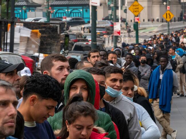 Gobierno Biden apelará decisión de Corte Federal para limitar asilo de migrantes en EE.UU.