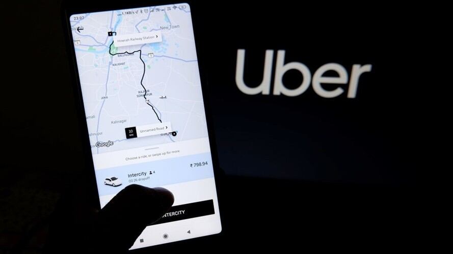 En Sigue La W hablamos del pleito entre taxistas y conductores de Uber, a propósito del último día de la aplicación en Colombia.. Foto: W Radio