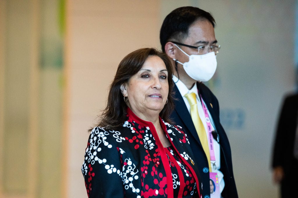 BANGKOK, THAILAND - NOVEMBER 18: Peru Vice President Dina Boluarte enters the APEC Leaders Dialogue at the Queen Sirikit National Convention Center on November 18, 2022 in Bangkok, Thailand. Thailand is hosting the APEC meetings this year, which will culminate in the leaders' meetings which will run from Nov. 17 to 19. (Photo by Lauren DeCicca/Getty Images)