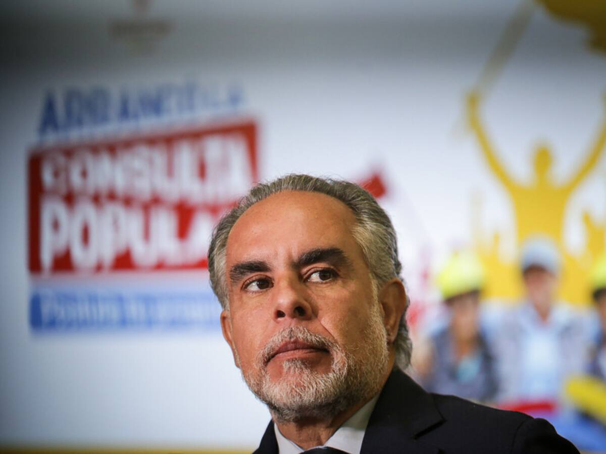 Yo veo la calle más fácil, el problema es el Congreso: Armando Benedetti sobre consulta popular
