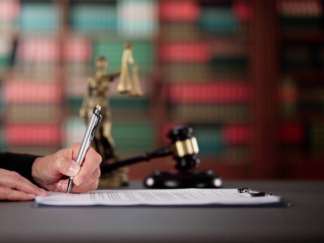 “Sabemos con quién nos casamos pero no de quién nos divorciamos”: abogado sobre firma de capitulaciones