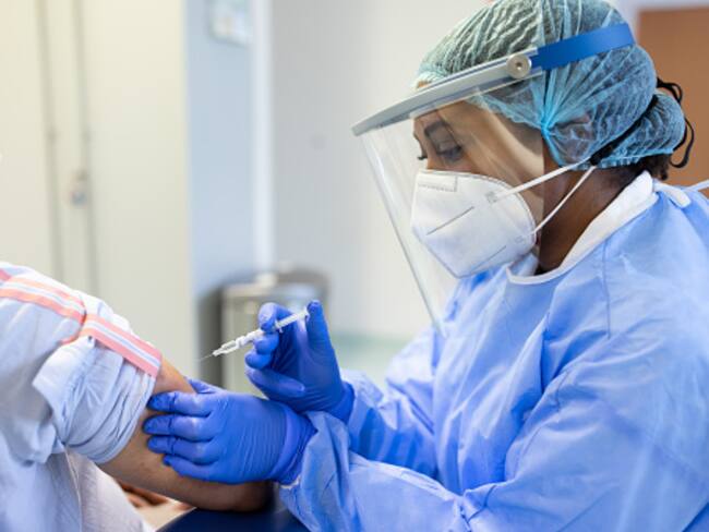 Imagen de referencia de vacunación. Foto:Getty Images