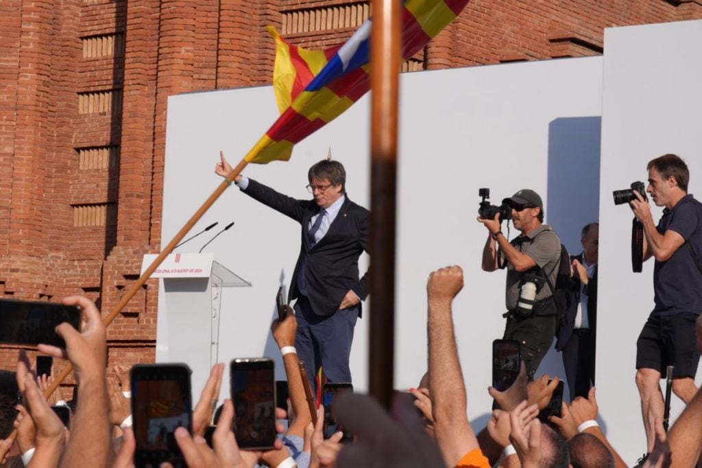 Es posible que el Gobierno haya llegado a un acuerdo con Puigdemont: exministro de España