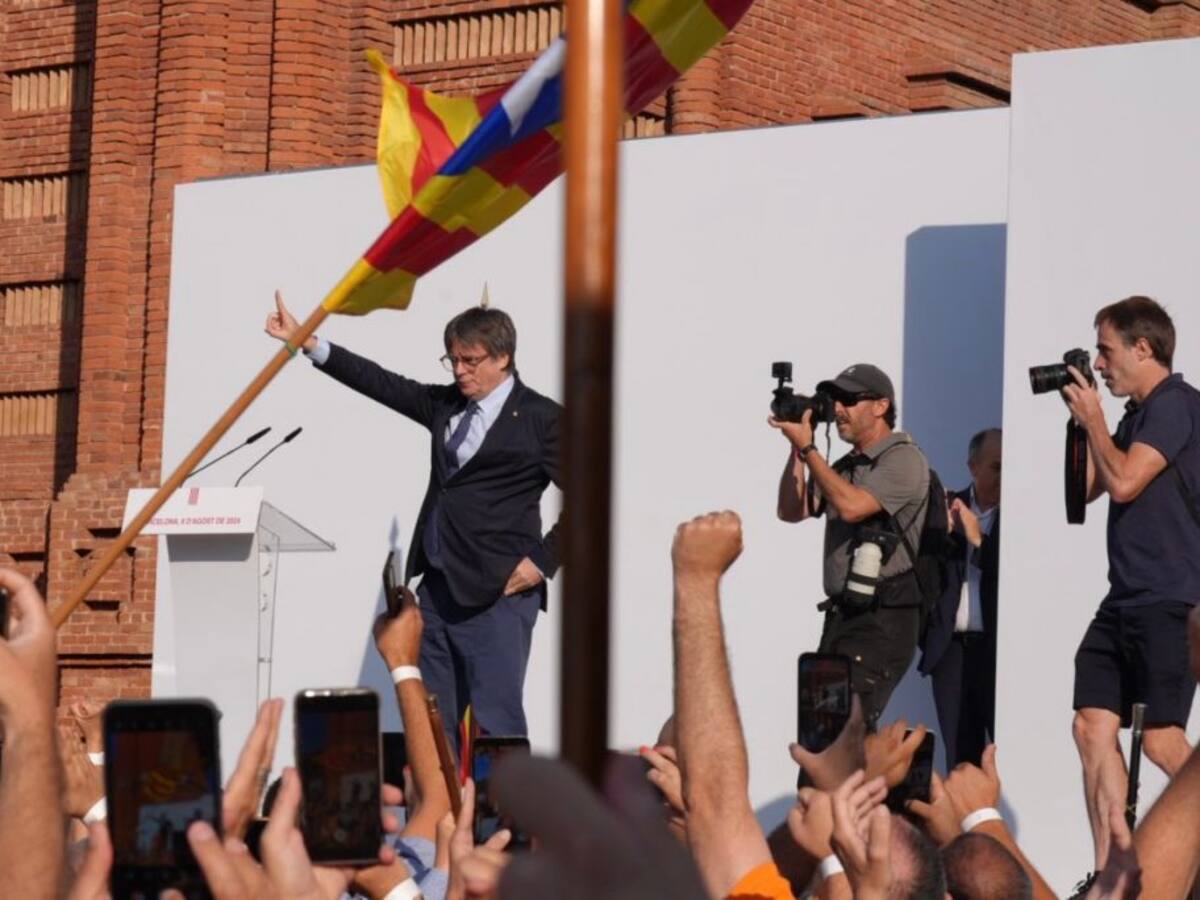 Es posible que el Gobierno haya llegado a un acuerdo con Puigdemont: exministro de España