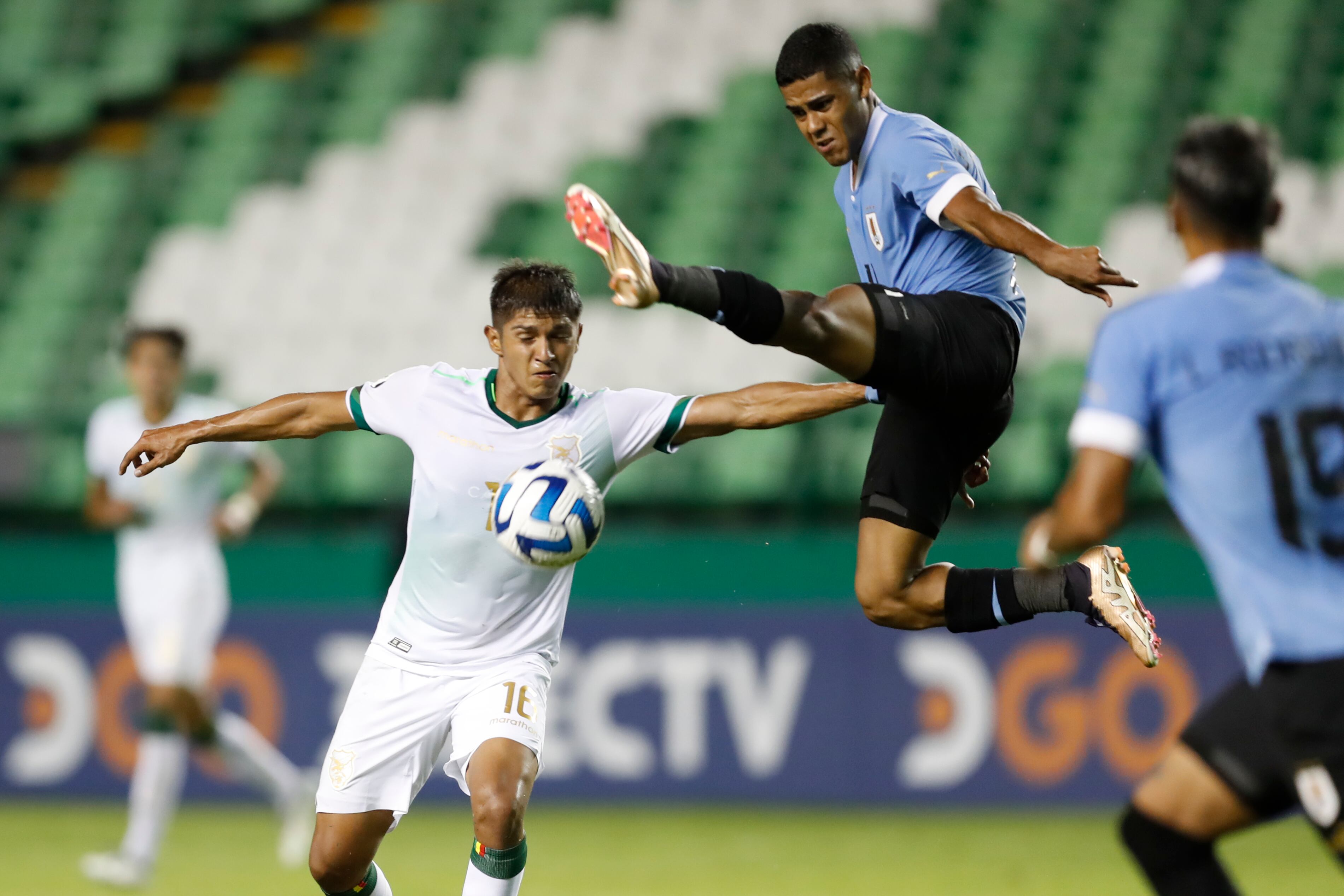 Partido Uruguay - Bolivia. Foto: EFE.