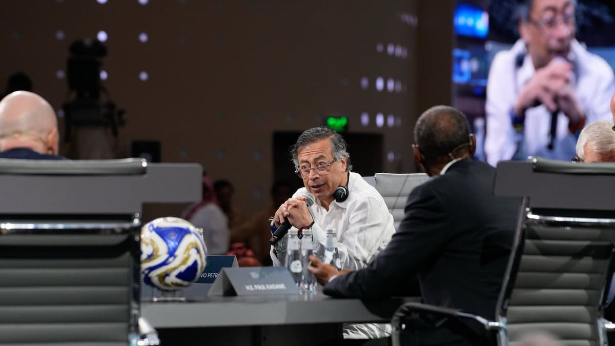 No hay necesidad de tirar misiles: Petro dice que ataques de EE.UU. parecen dirigidos a una invasión