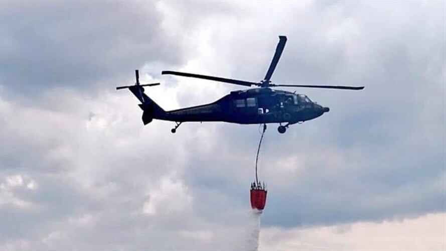 La topografía de la región donde se presenta la emergencia, en algunas superficies alcanza una inclinación de hasta 80 y 90 grados.. Foto: Fuerza Aérea de Colombia.
