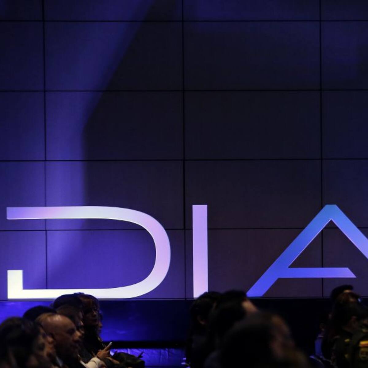 DIAN tendrá más de 6.000 cargos nuevos: Gobierno firmará el decreto
