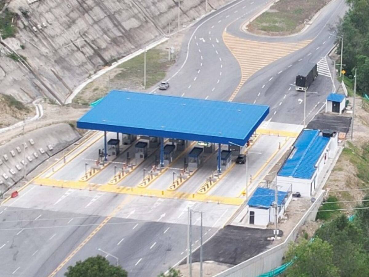 Uniformados que custodiaban el peaje Pamplonita fueron atacados a disparos