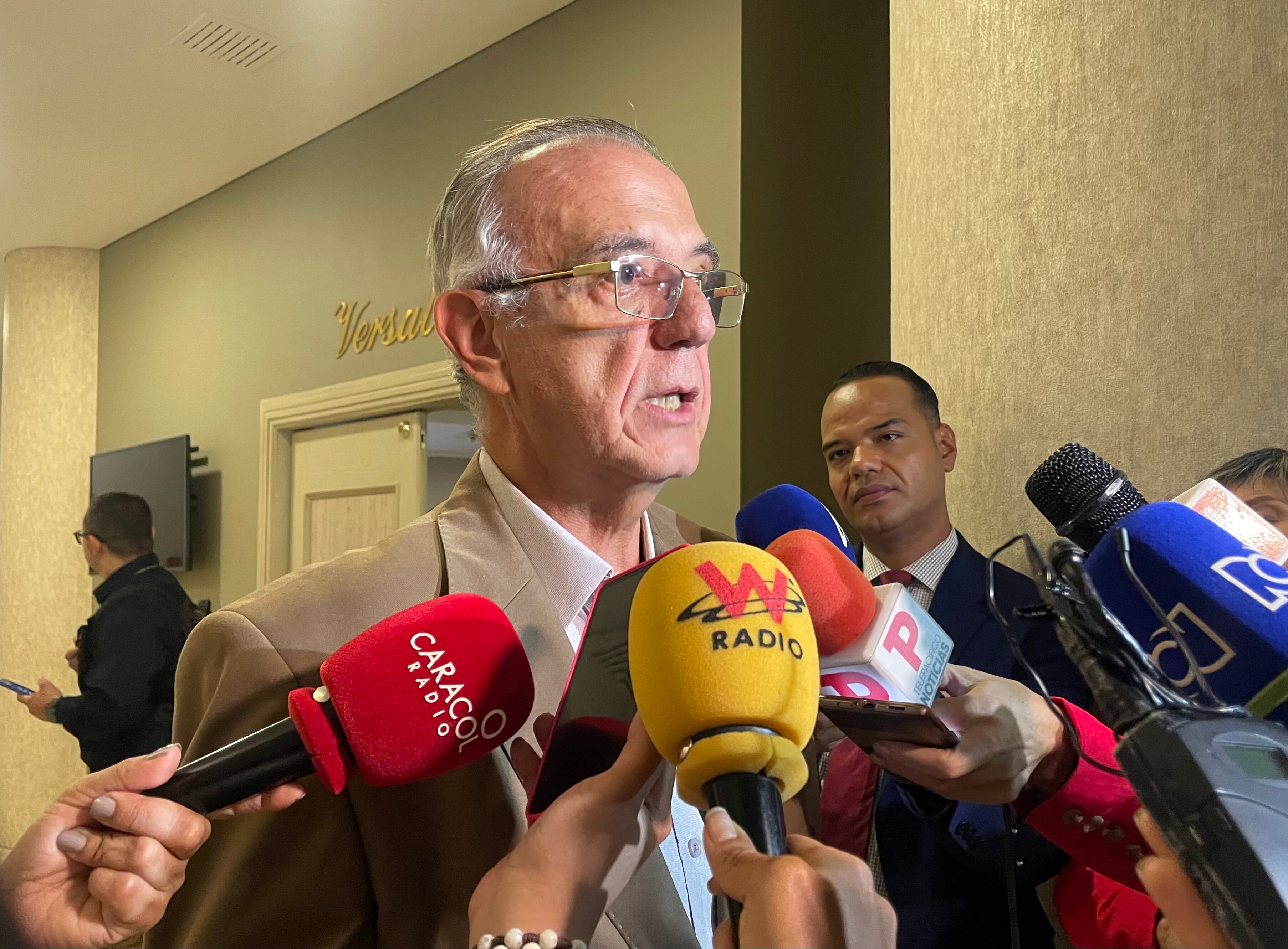 Iván Velasquez, ministro de Defensa | Foto: W Radio