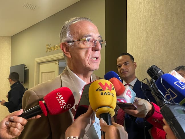 Iván Velasquez, ministro de Defensa | Foto: W Radio