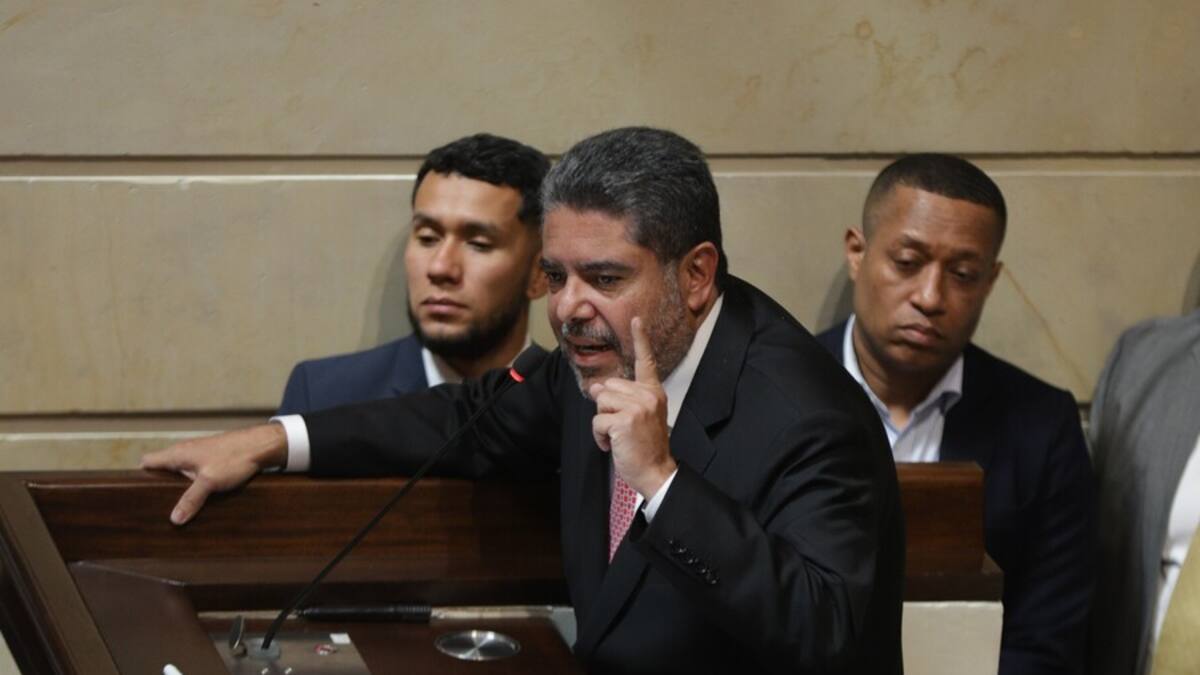“Me habían excluido de la lista de 20 habilitables”: Contralor defiende su nombramiento