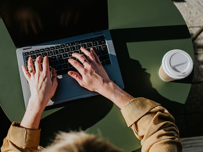 Imagen de referencia de persona buscando empleo. Foto: Getty Images