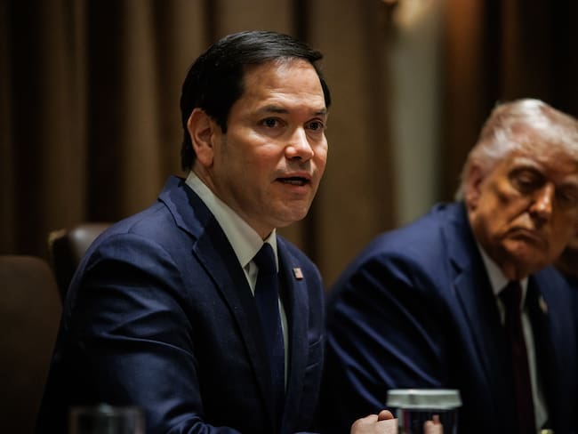Washington (United States), 24/03/2025.- US Secretary of State Marco Rubio speaks during a meeting with US President Donald Trump and members of his Cabinet in the White House Cabinet Room in Washington, DC, USA, 24 March 2025. EFE/EPA/Samuel Corum/ POOL