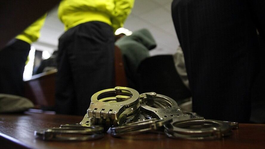 Capturados Erwin Ramiro Contreras Ramos y los contratistas de las alcaldías e intermediarios Ángela María Penagos Trujillo, Camilo Alberto Ortiz Martínez e Irma Enciso Herrera. Foto: Colprensa