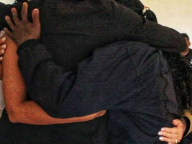 Estas personas fueron víctimas de desplazamiento forzado y el padre se marchó de su compañía para proteger su vida. Crédito: Comunicaciones UBPD