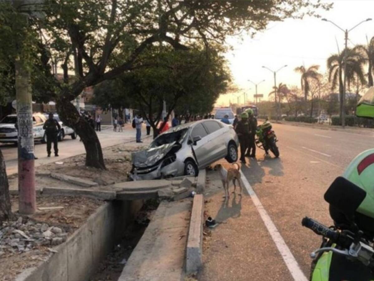 Accidente en Barranquilla deja dos muertos y siete heridos