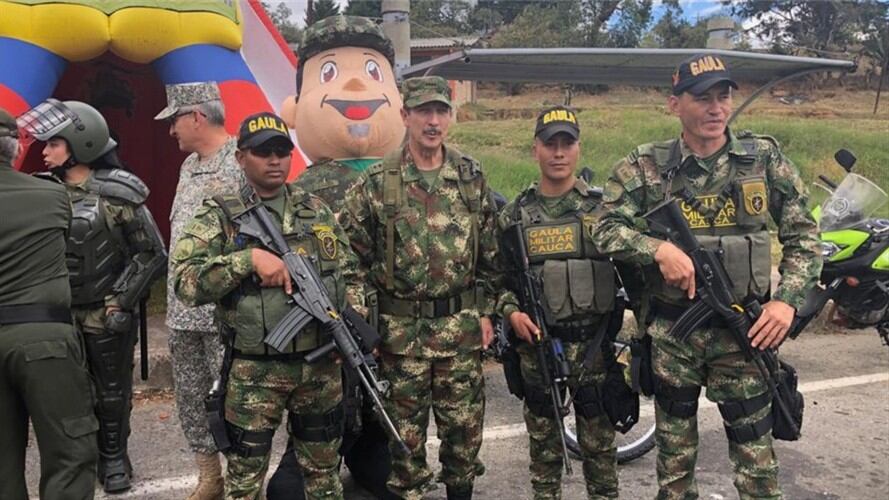 Un uniformado del Ejército nacional falleció luego de recibir un impacto con arma de fuego en Barrancabermeja, Santander.. Foto: Ejército.