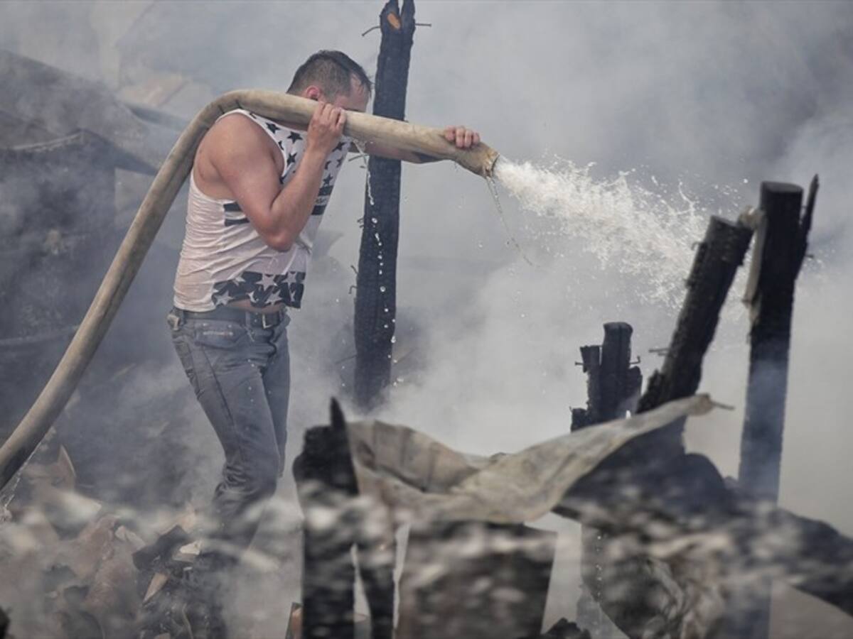 Fueron 50 familias afectadas por un incendio en la ciudad de Armenia: Diego Herrera