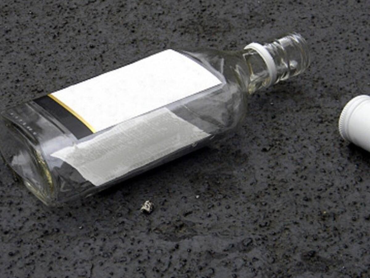 Hombre le suministra aguardiente a niño de 4 años en Popayán