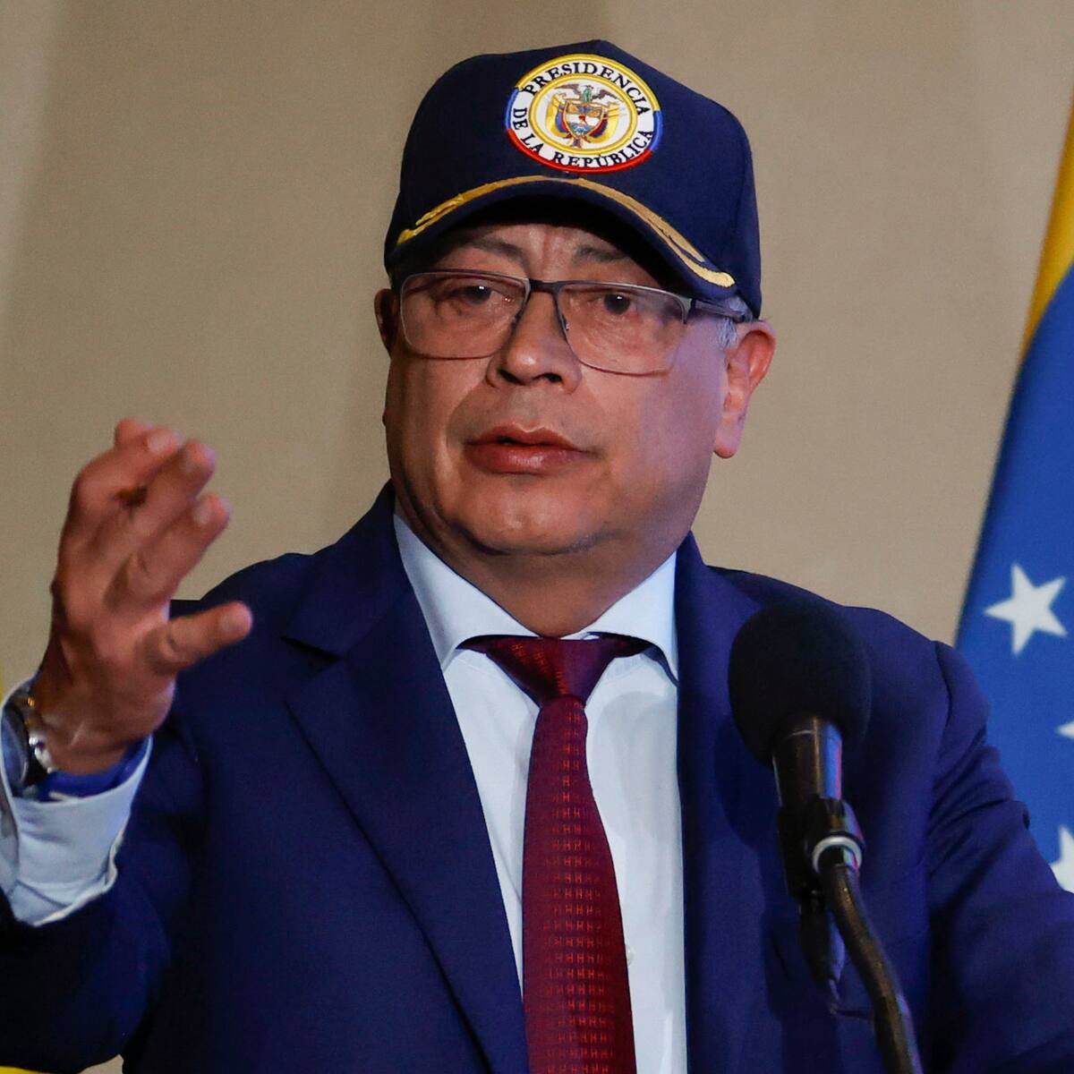 Gobierno decreta día cívico en el país para ahorrar agua y energía