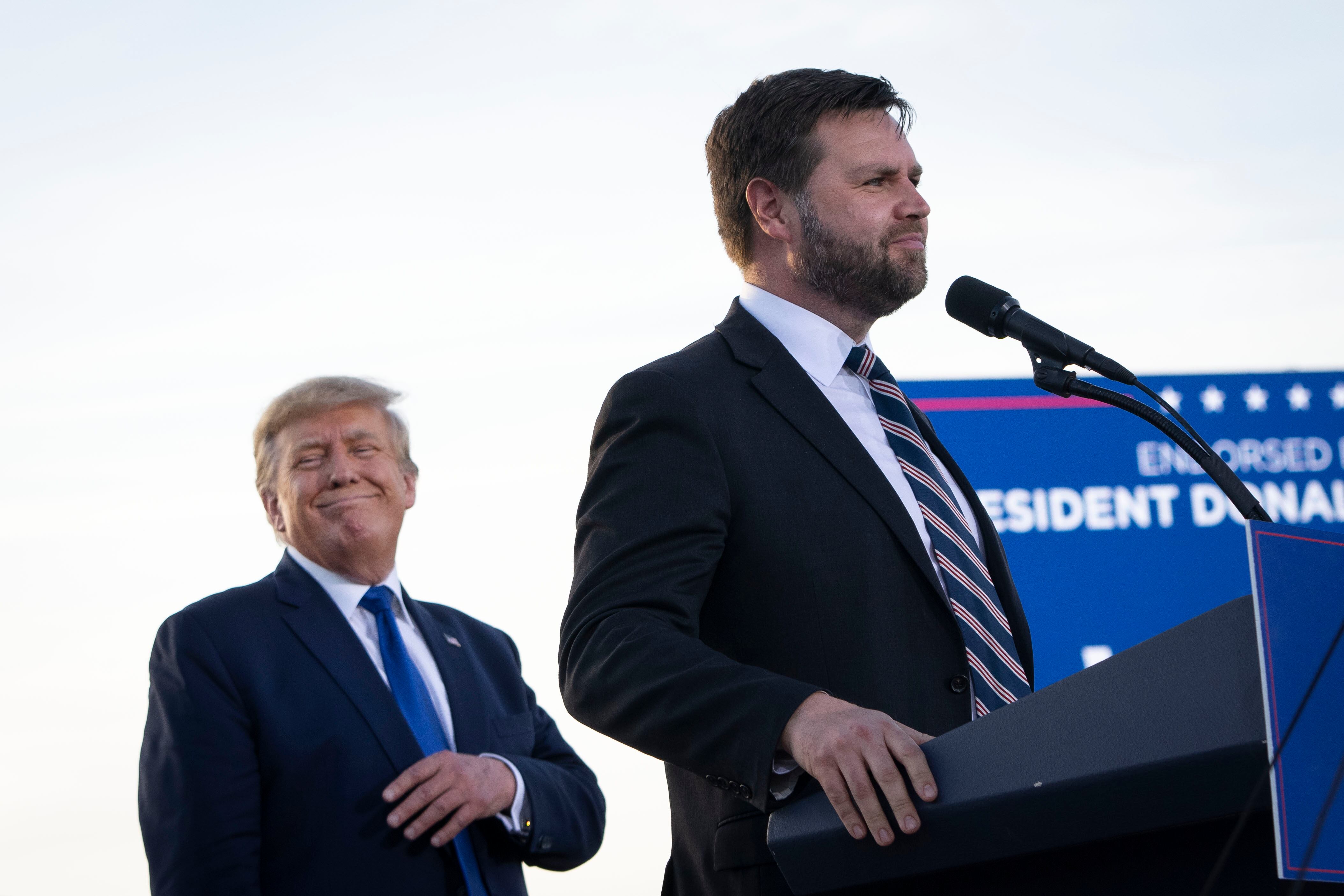 El expresidente Donald Trump y su fórmula vicepresidencial, J.D. Vance I Foto: Drew Angerer/Getty Images