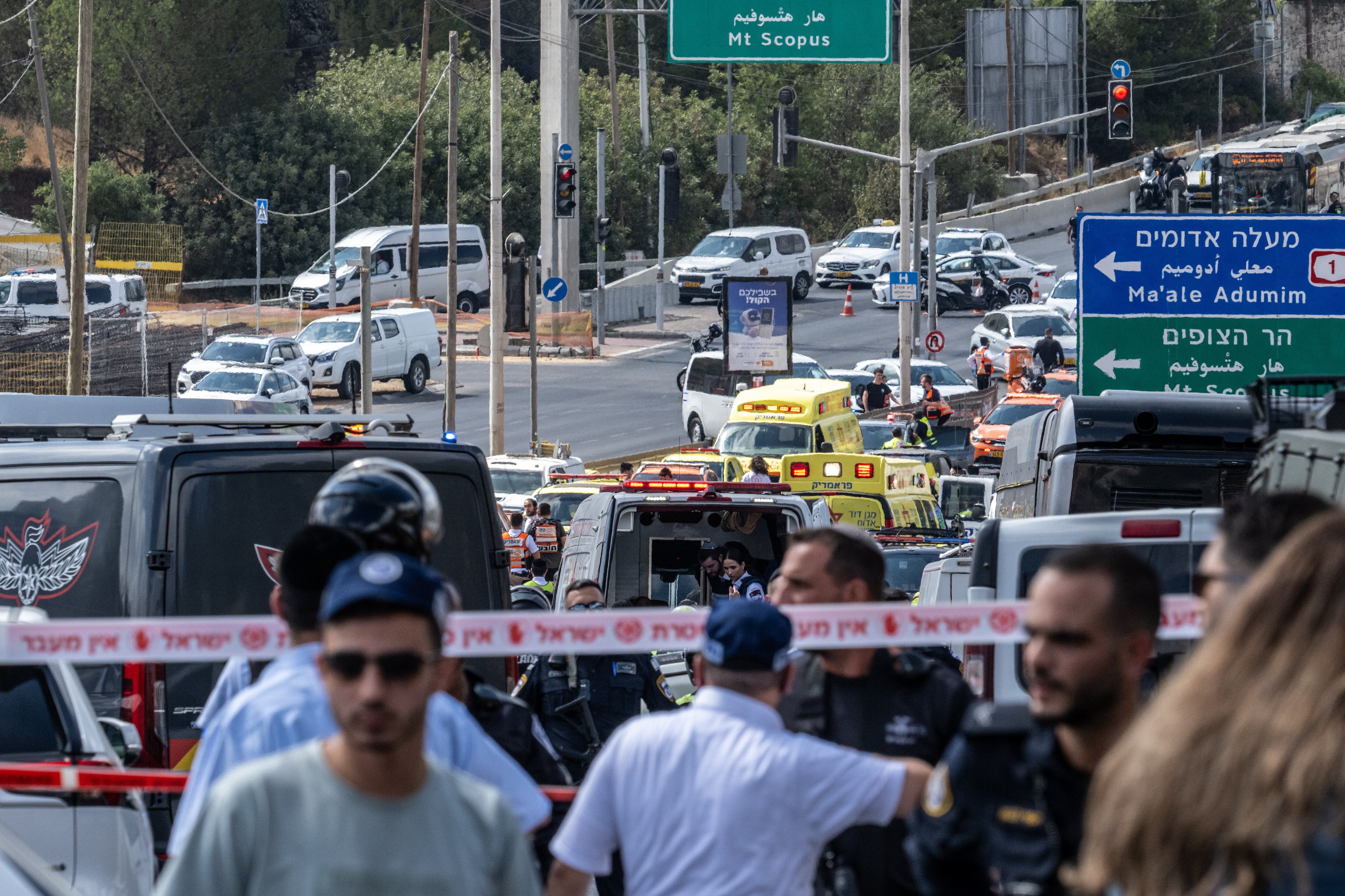 Cierres en vías de Jerusalén. Foto por Mostafa Alkharouf/Anadolu via Getty Images