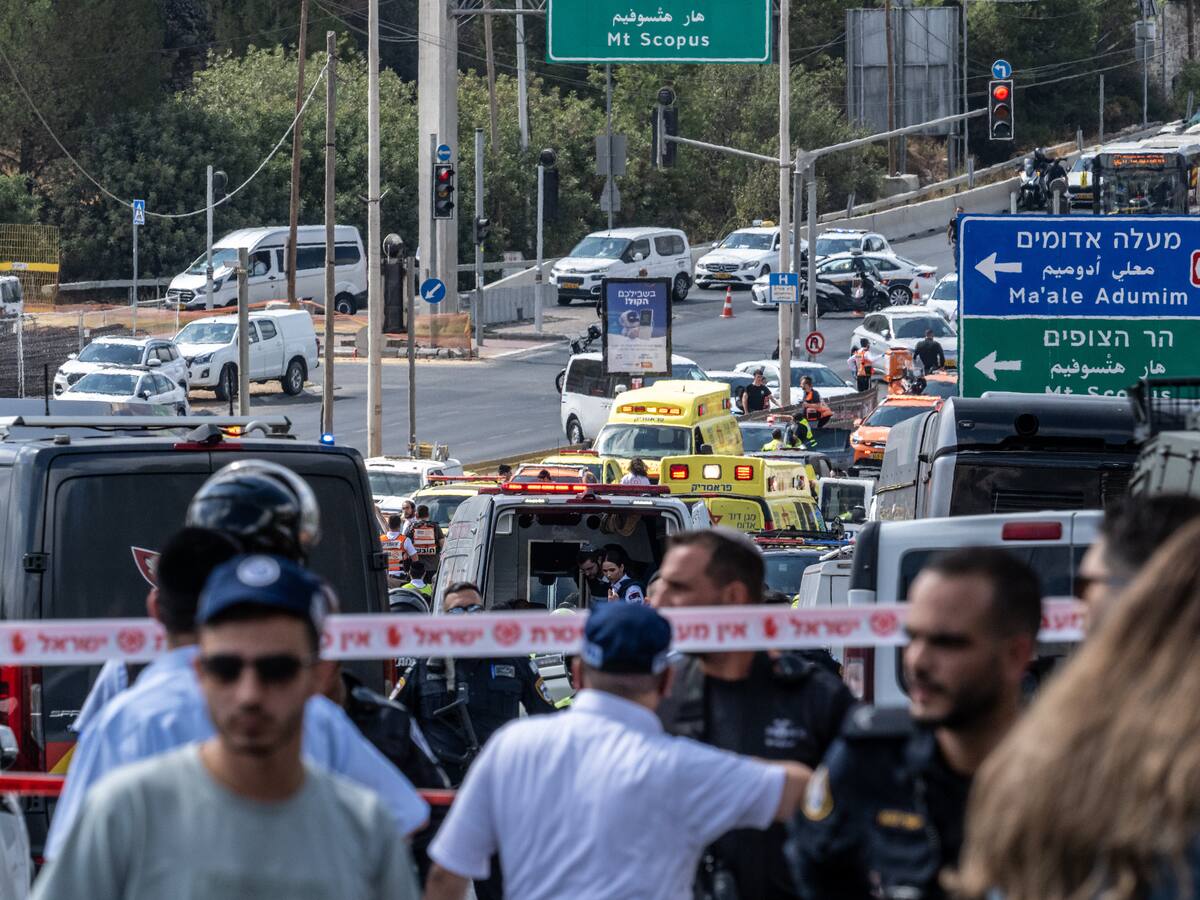 Israel ordenó un “cierre total” de la zona de la que salieron los atacantes de Jerusalén