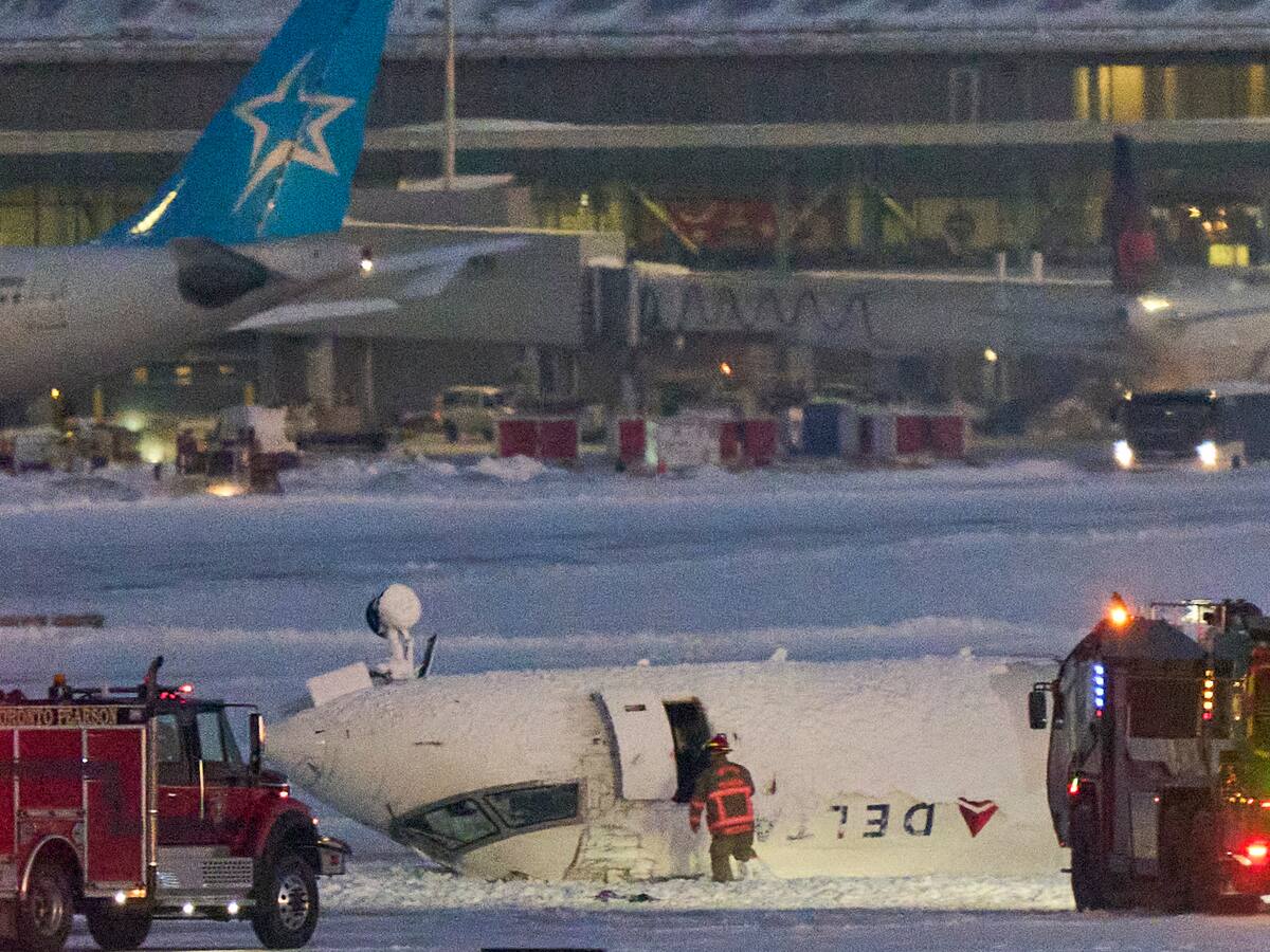 Investigadores realizaron entrevistas para averiguar la causa del accidente aéreo de Toronto