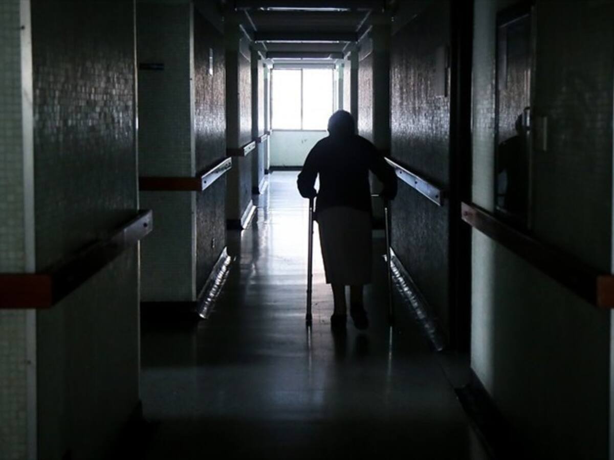 Policía le sigue la pista a sujeto que abusó sexualmente de una mujer de 80 años