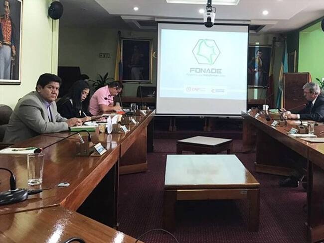 “En el comité de posesiones la decisión sería abstenerse de nombrar a Malaver": Castro