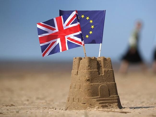 Diputado irlandés expone razones para que su nación se mantenga en la Unión Europea