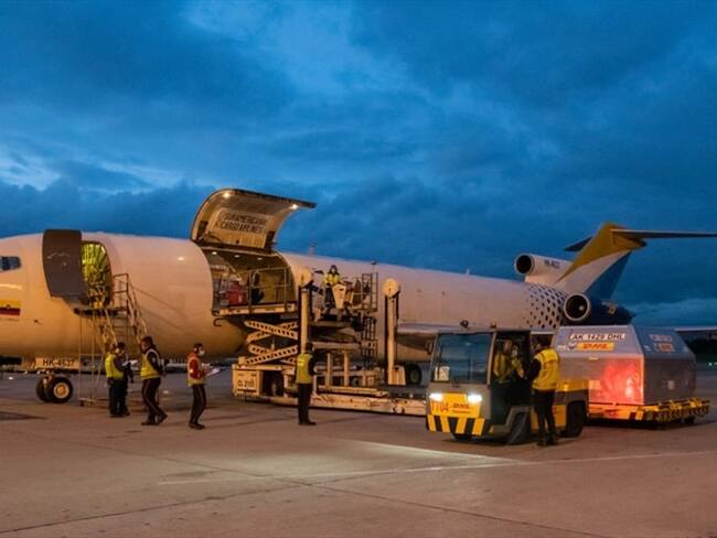 El presidente Iván Duque a través de su Twitter manifestó que el país avanza hacia la inmunización colectiva del COVID-19. . Foto: Cortesía Presidencia