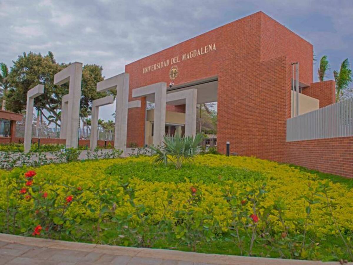 Ocho estudiantes de UniMagdalena denuncian que fueron estafados por una agencia de viajes