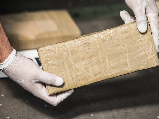 En el vehículo se encontraron 57 paquetes de clorhidrato de cocaína / imagen de referencia. Foto: Getty Images