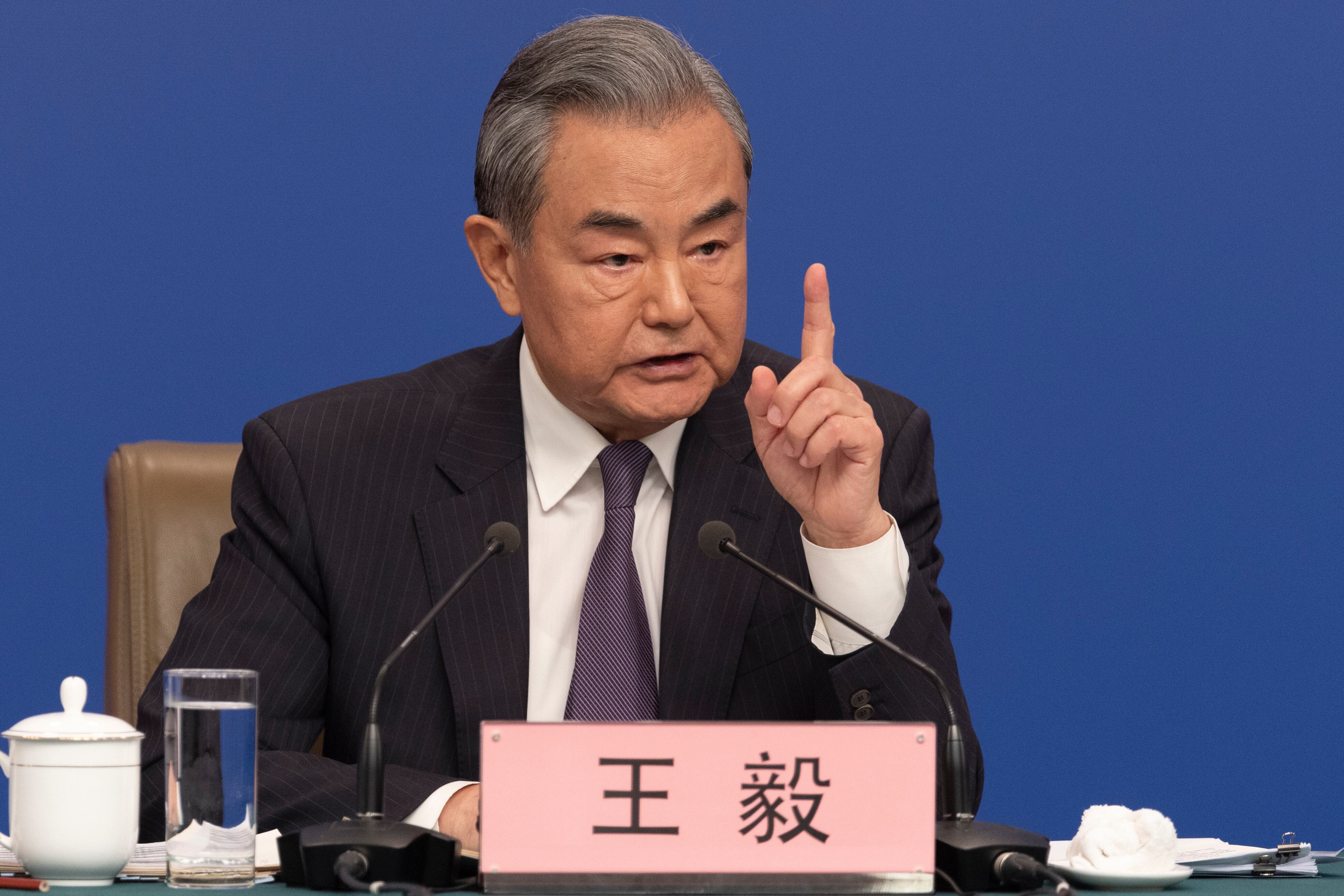 BEIJING (China), 07/03/2025.- El ministro de Asuntos Exteriores de China, Wang Yi, en una rueda de prensa sobre política exterior y relaciones exteriores con motivo de la Tercera Sesión de la XIV Asamblea Popular Nacional.