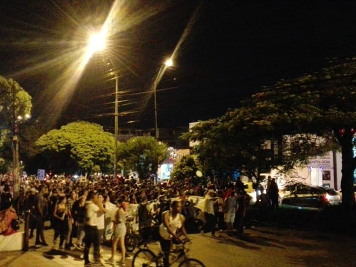 Cali se unió a la marcha nacional de estudiantes universitarios