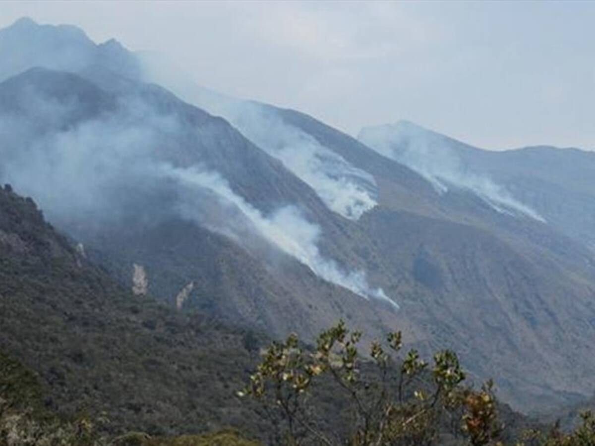 Presencia de subversivos dificulta control de incendio en Parque Natural El Cocuy