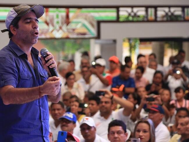 Alejandro Char declaró sentirse preocupado, pero espera que dentro de las investigaciones el contralor Fernando Fiorillo salga adelante. Foto: Colprensa