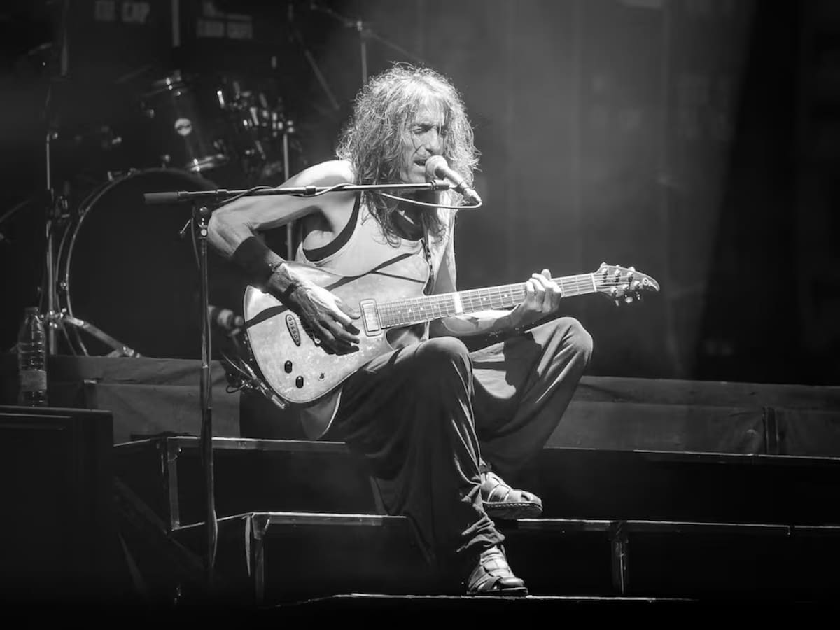 Murió Robe Iniesta, fundador de Extremoduro