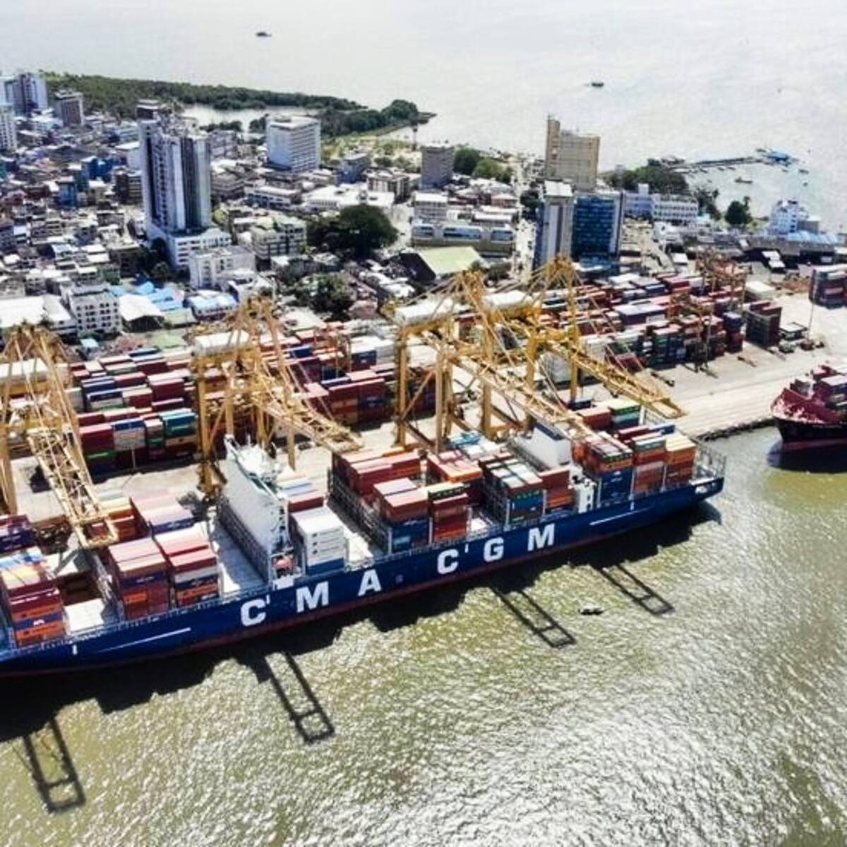 MinAmbiente pide al procurador revisar las acciones de la Procuraduría delegada sobre el Muelle 13