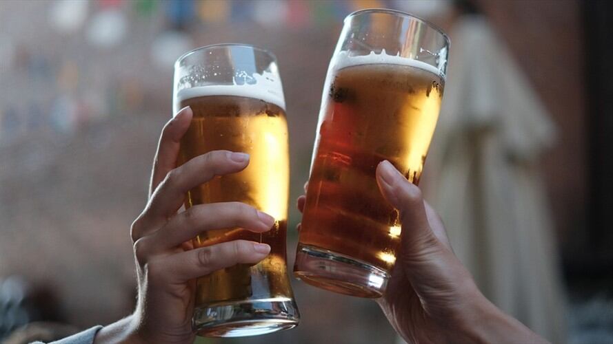 Siete establecimientos públicos en Barranquilla fueron cerrados por violar la ley seca, implementada por la Consulta Anticorrupción. Foto: Getty Images