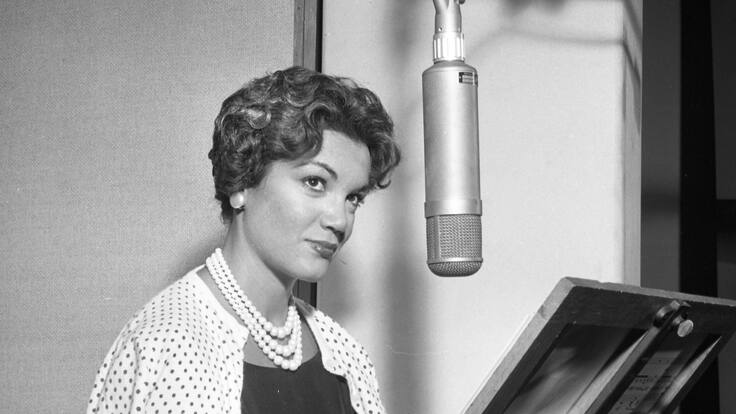 Murió Connie Francis a los 87 años, la primera solista en liderar la Billboard Hot 100