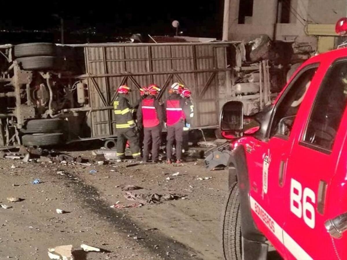 Formulan pliego de cargos contra empresa involucrada en accidente de tránsito en Ecuador