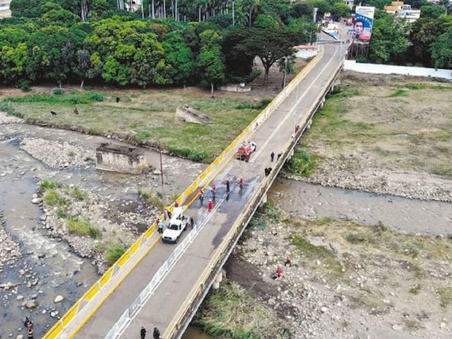 Colegio de Ingenieros de Venezuela podría revisar los puentes internacionales-Colprensa