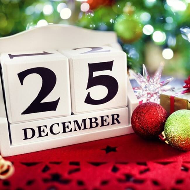 Pese a que el catolicismo vincula el 25 de diciembre al nacimiento de Jesucristo, en la Biblia no existe ninguna referencia a esta fecha en particular. Foto: Getty Images / BRIANAJACKSON